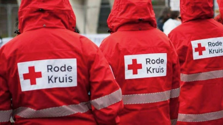Rode Kruis staat vluchtelingen Oer ‘t Hout bij
